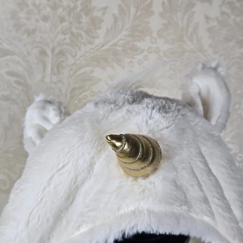 Pottery Barn Kids White Unicorn Hooded Towel/Blanket Gold Horn Terry/Faux Fur